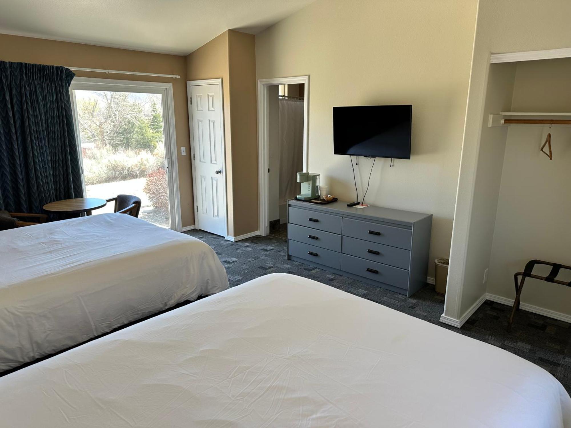 Meadowcliff Lodge Coleville Экстерьер фото